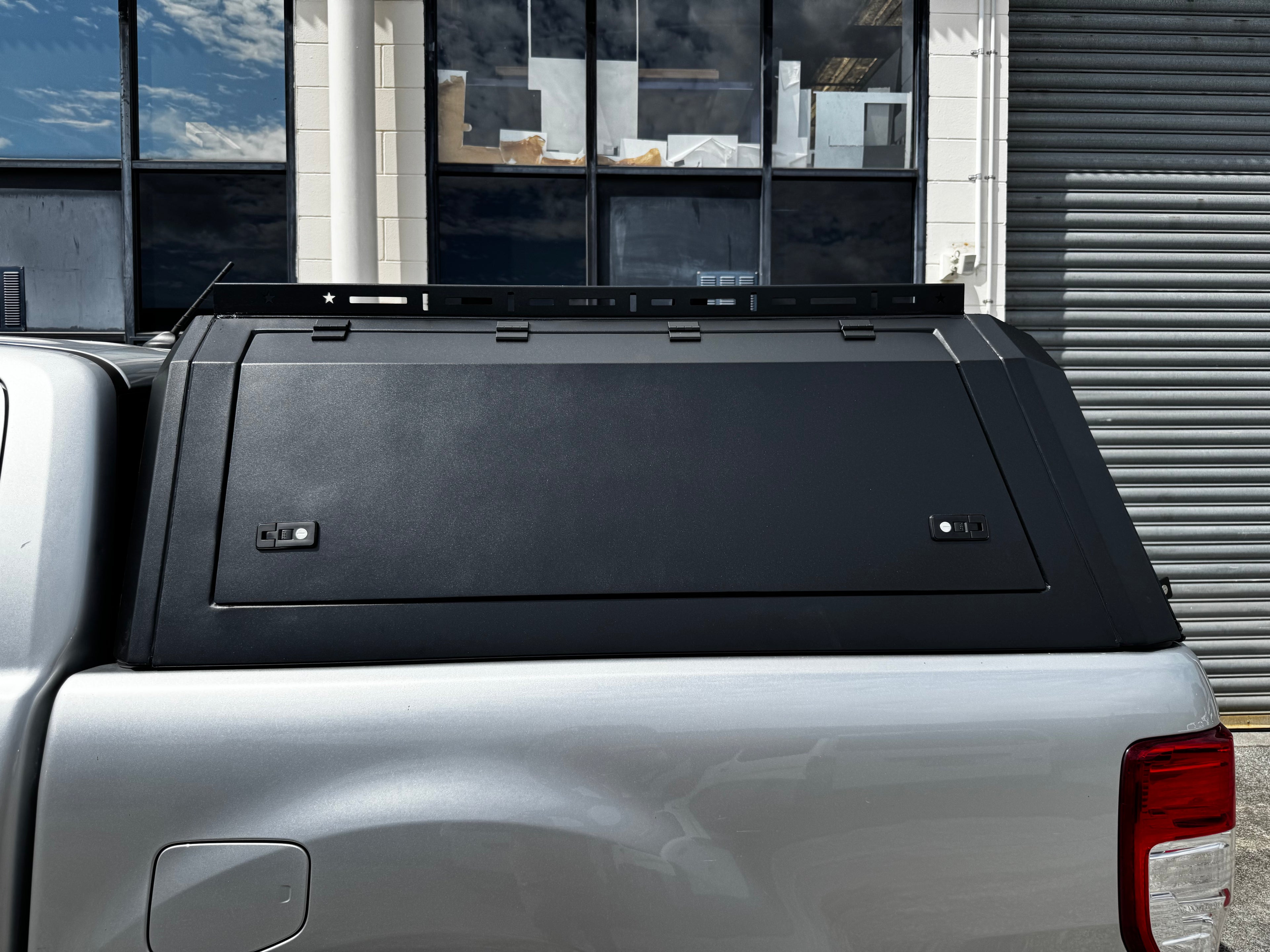 Utefit Edge Series Aluminum Canopy For Ford Ranger 2012 - 2022
