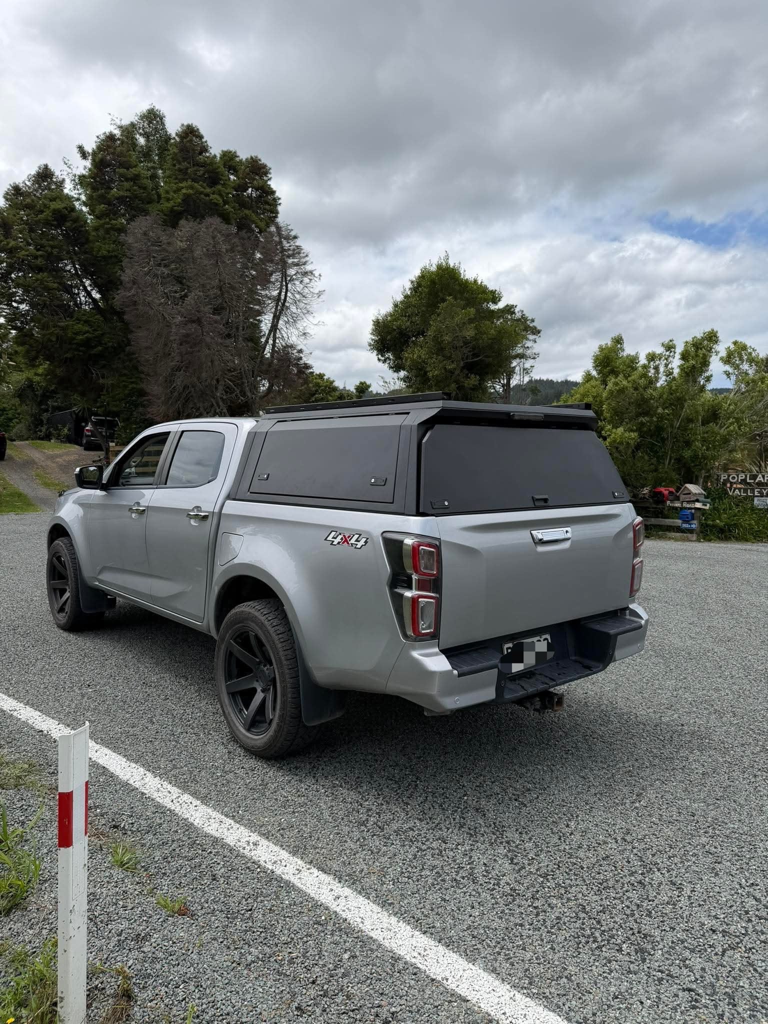 Utefit Forge Series Aluminum Canopy For Isuzu Dmax 2012+