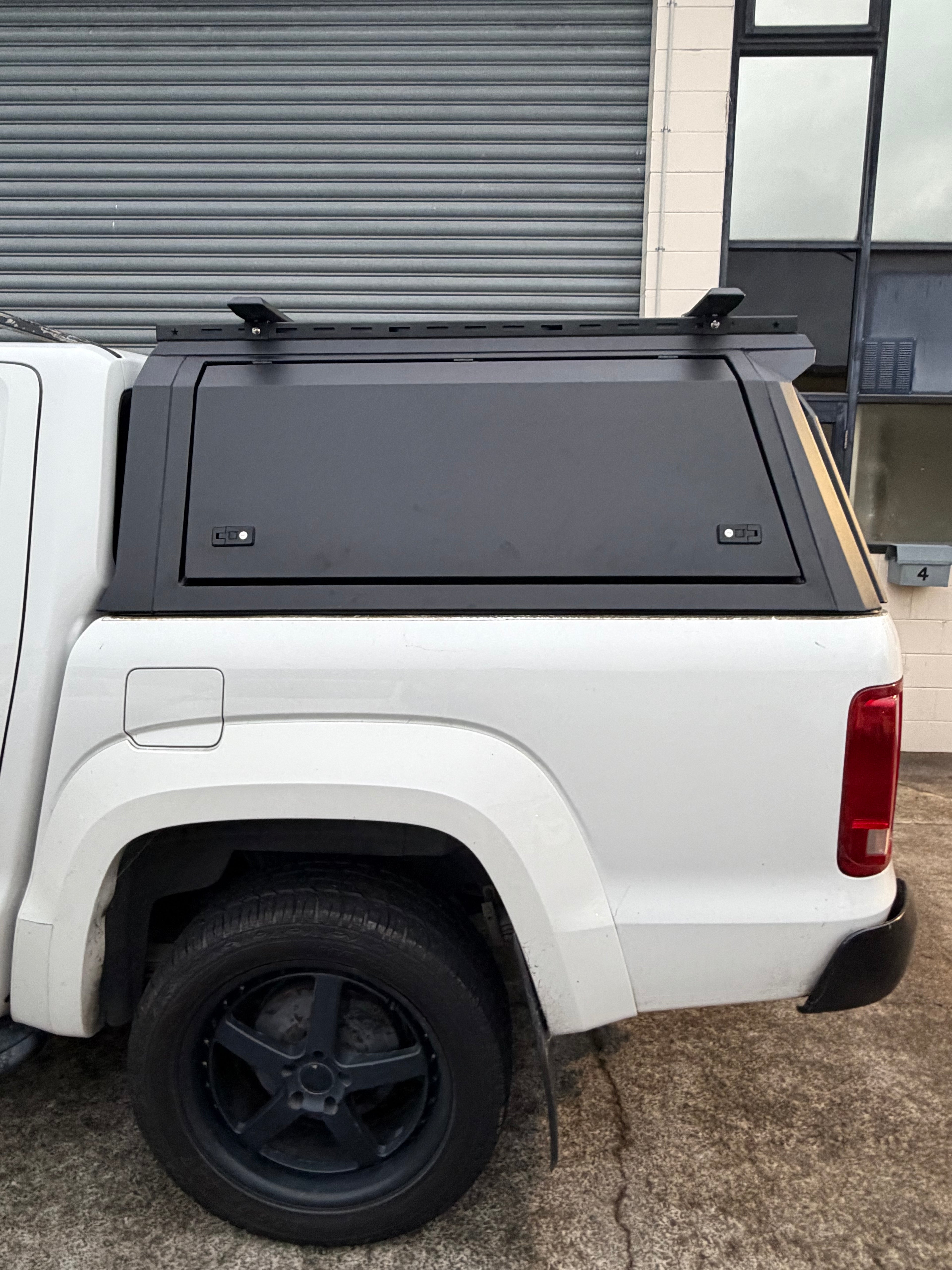 Utefit Forge Series Aluminum Canopy For Amarok 2012+