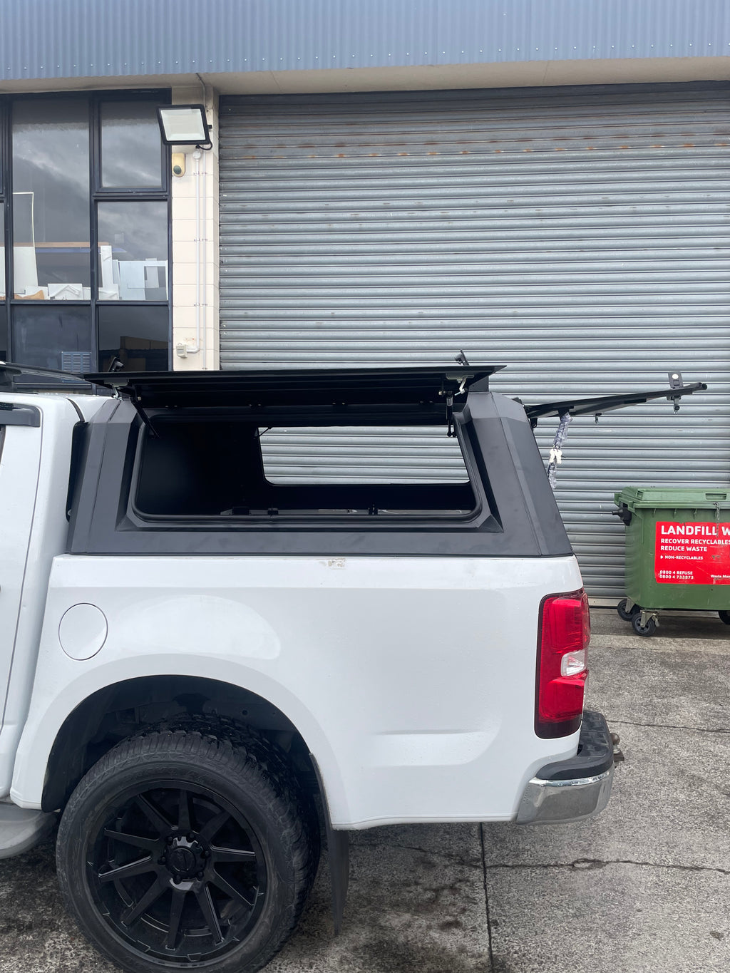 Utefit Edge Series Aluminum Canopy For Holden Colorado 2012+