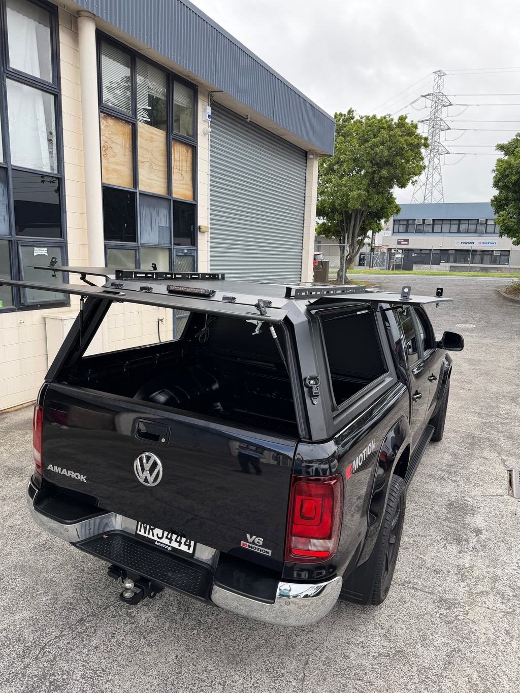 Utefit Edge Series Aluminum Canopy For Amarok 2012+