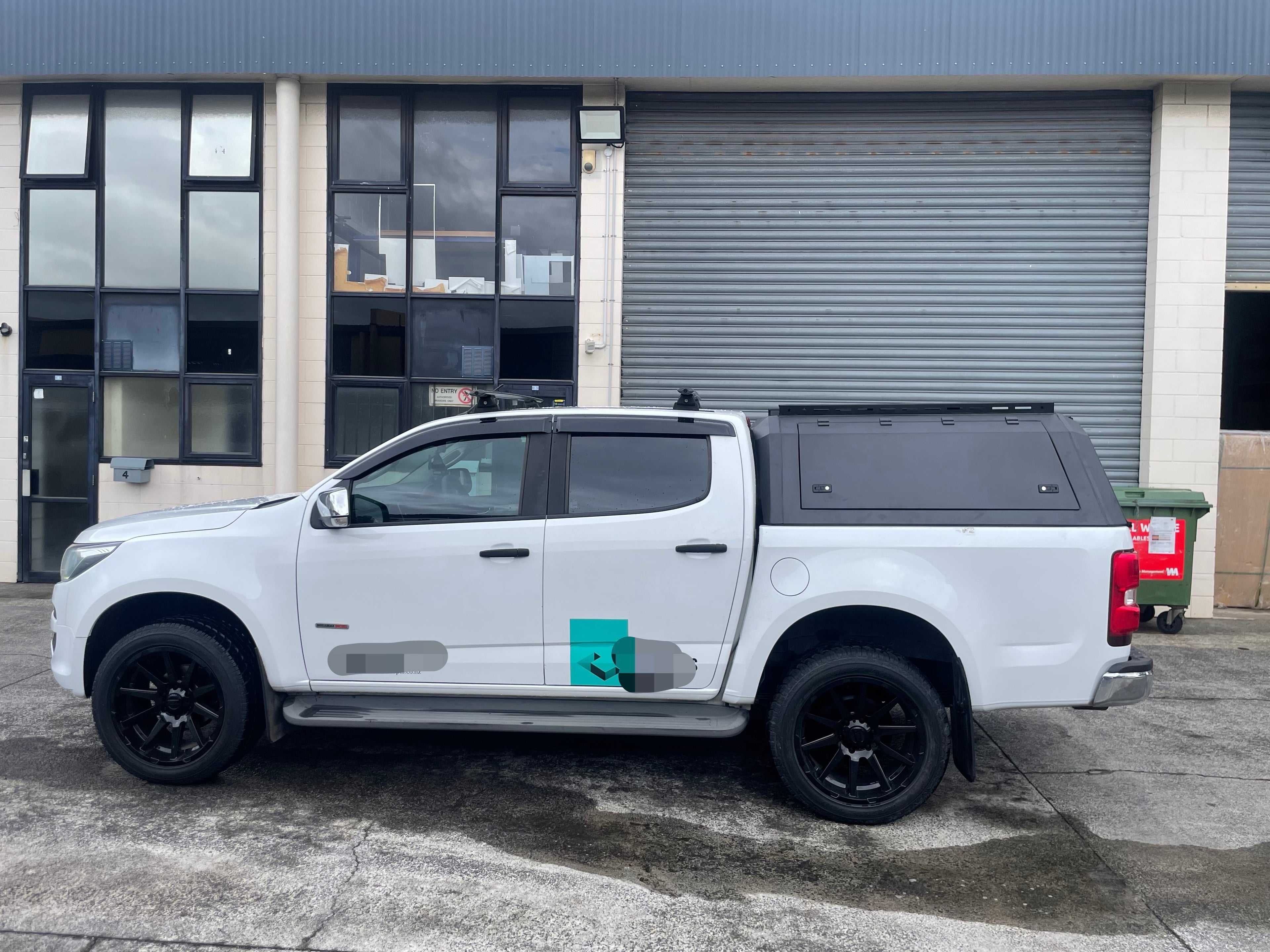 Utefit Edge Series Aluminum Canopy For Holden Colorado 2012+