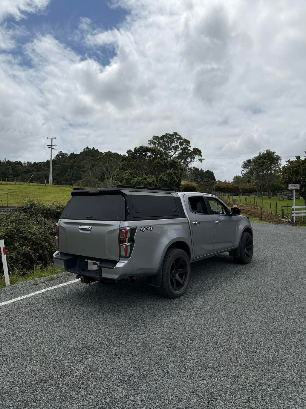 Utefit Forge Series Aluminum Canopy For Isuzu Dmax 2012+