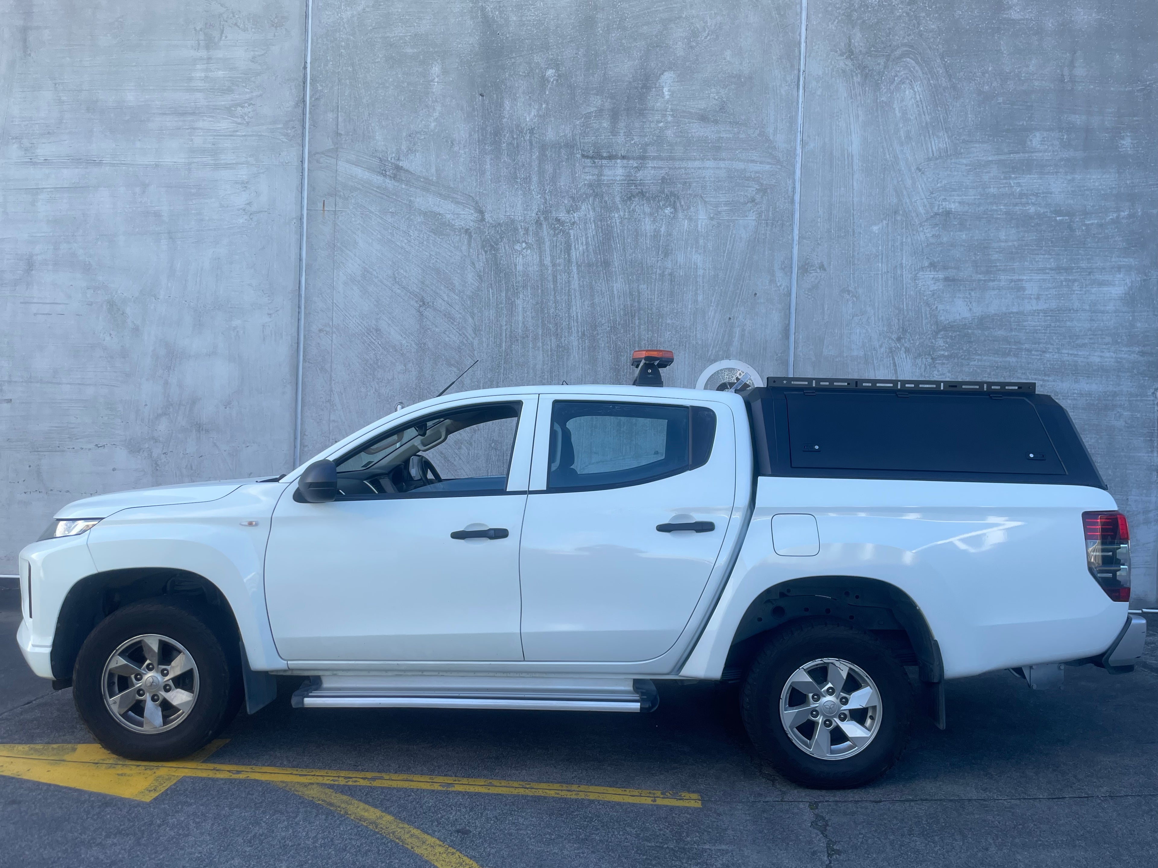 Utefit Edge Series Aluminum Canopy For Mitsubishi Triton (2015-2023)